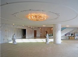 First-floor entrance hall